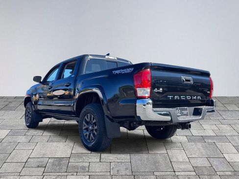 Used 2021 Toyota Tacoma SR5 image 5