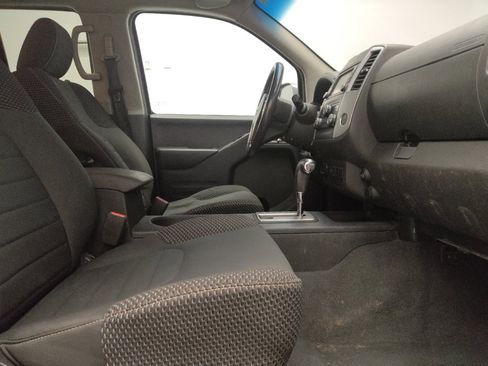 Used 2018 Nissan Frontier PRO-4X AWD/4WD image 21