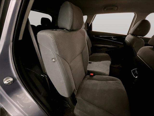 Used 2020 Kia Sorento LX w/ LX I4 Convenience Package AWD/4WD image 27