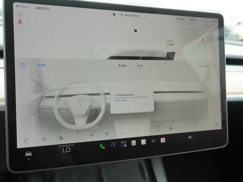 Used 2024 Tesla Model Y Long Range AWD/4WD image 29