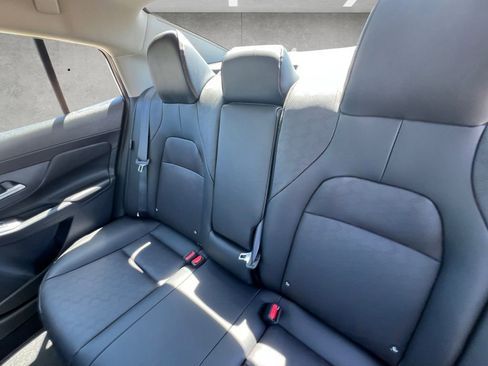 New 2026 Nissan Sentra SR w/ SR Premium Package FWD image 23