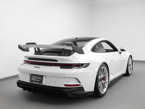 Used 2022 Porsche 911 GT3 image 12