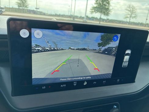 Used 2025 Ford Maverick XL image 10