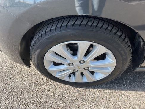 Used 2017 Chevrolet Spark LT image 19