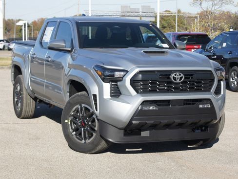 New 2026 Toyota Tacoma TRD Sport image 23