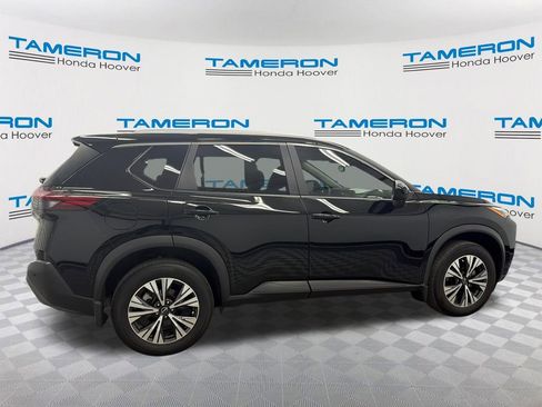 Used 2023 Nissan Rogue SV w/ SV Premium B Package image 6