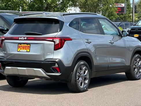 Used 2024 Kia Seltos S AWD/4WD image 4