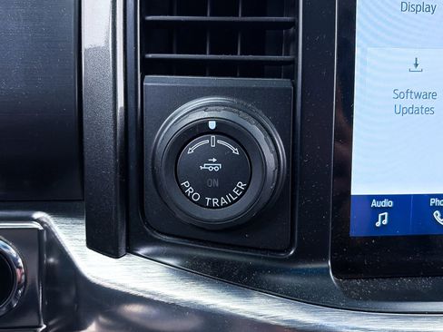 Used 2021 Ford F150 Lariat w/ Equipment Group 502A High image 28