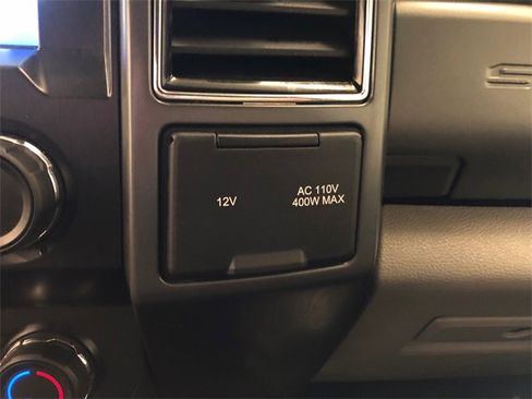 Used 2022 Ford F250 XLT w/ Black Appearance Package image 26