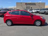 Used 2016 Hyundai Accent SE image 2