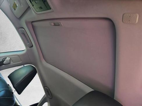 Used 2018 Lexus RX 350L image 16