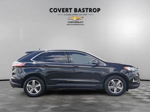Used 2020 Ford Edge SEL w/ Convenience Package FWD image 6