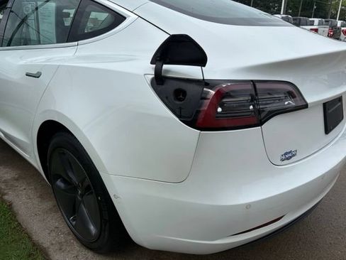 Used 2019 Tesla Model 3 Standard Range Plus RWD image 17