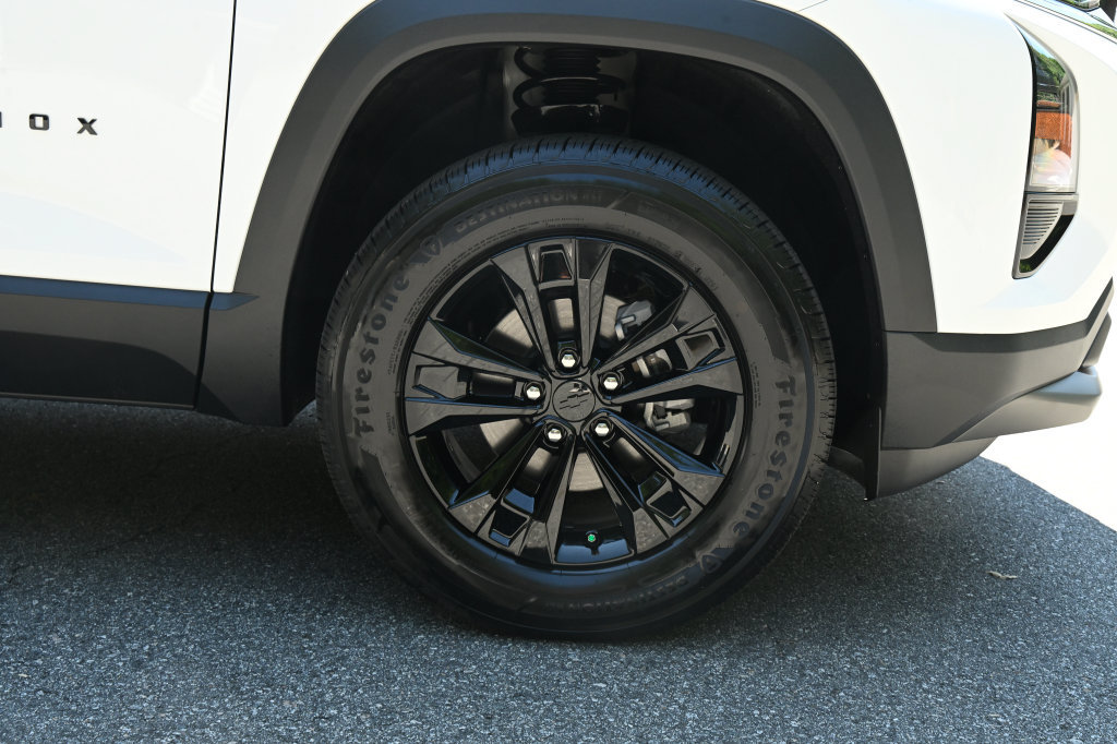 New 2026 Chevrolet Equinox LT AWD/4WD image 13