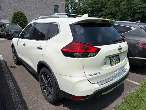 Used 2017 Nissan Rogue SL AWD/4WD image 6