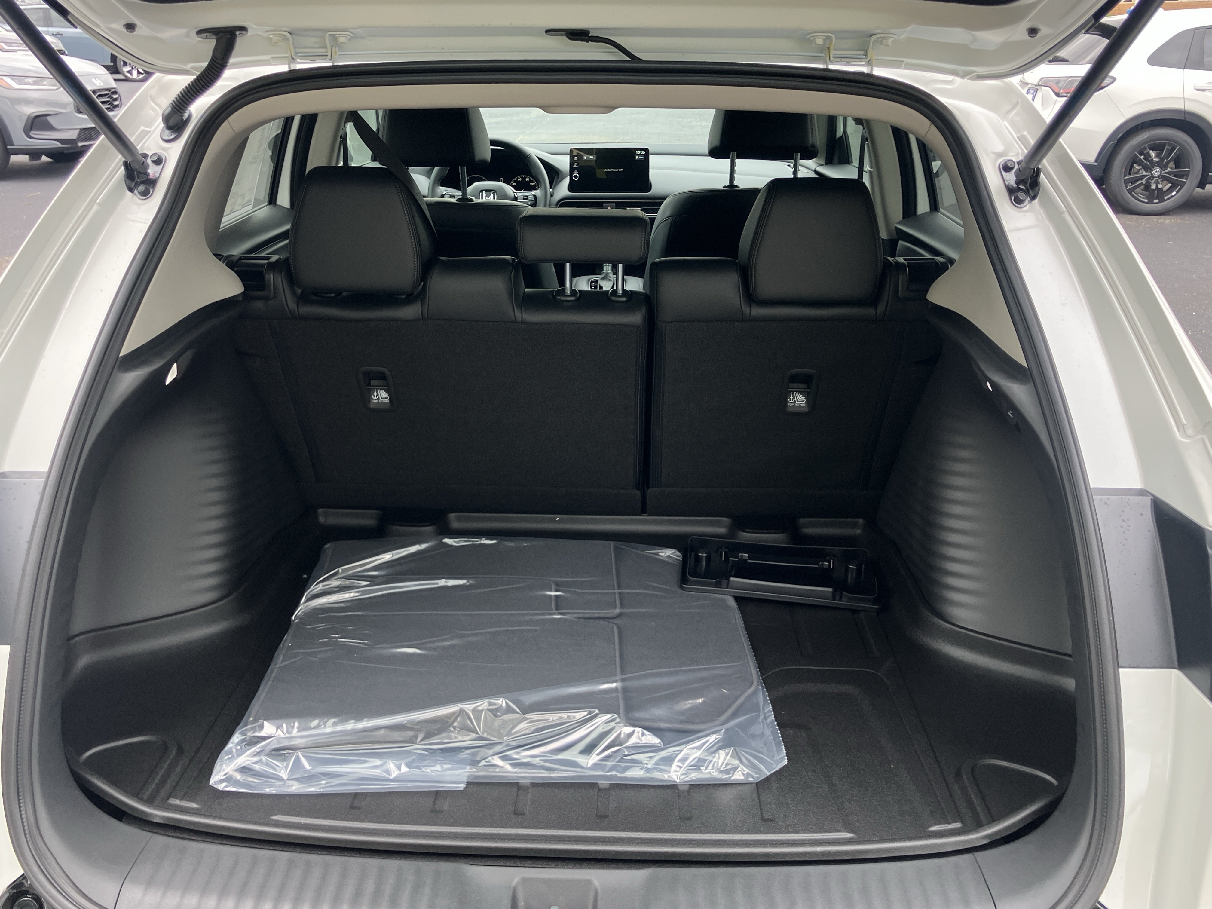 New 2027 Honda HR-V EX-L image 32