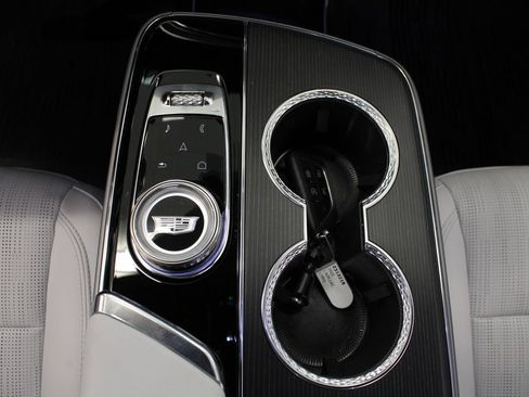 Used 2025 Cadillac Lyriq Sport w/ LPO, Floor Liner Package RWD image 27
