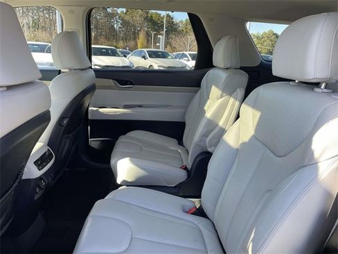 Used 2021 Hyundai Palisade SEL w/ Premium Package image 21