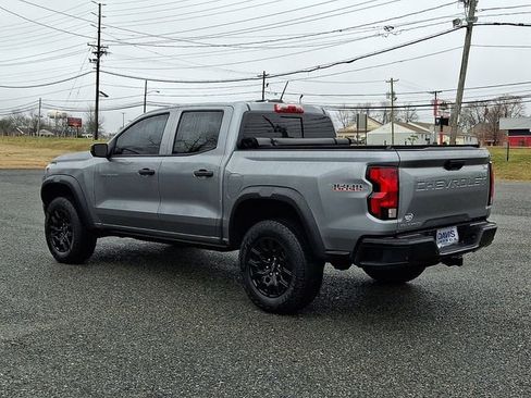 Used 2023 Chevrolet Colorado Trail Boss w/ Technology Package image 4