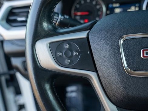 Used 2020 GMC Acadia SLT image 28