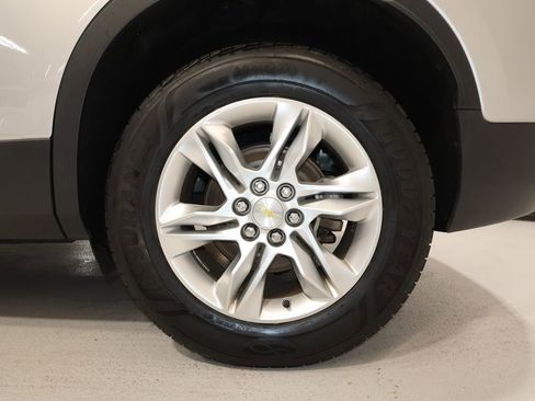 Used 2020 Chevrolet Blazer LT image 33