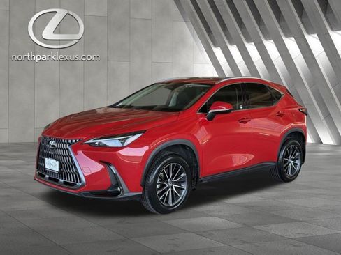 Certified 2024 Lexus NX 250 FWD w/ Towing Package (2000 Lbs) image 3