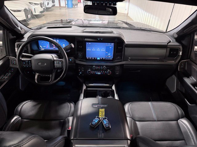 Used 2025 Ford F350 Platinum AWD/4WD image 47