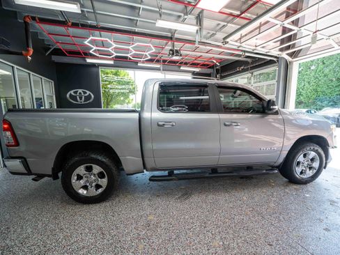 Used 2019 RAM 1500 Big Horn AWD/4WD image 4