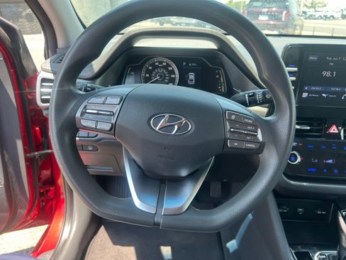Used 2021 Hyundai Ioniq Blue FWD image 18