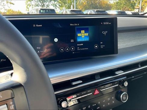 New 2026 Hyundai Ioniq 9 SEL image 7