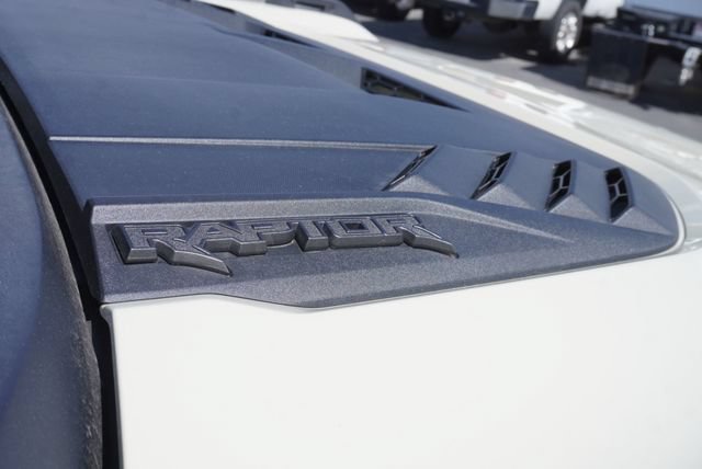 Used 2025 Ford Bronco Raptor AWD/4WD image 18