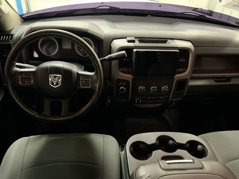 Used 2014 RAM 2500 Tradesman w/ Chrome Appearance Group image 10