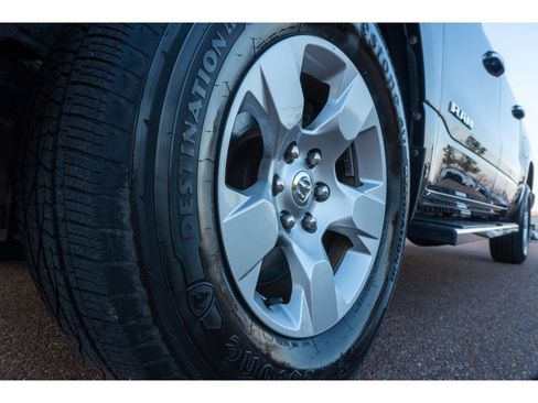 Used 2020 RAM 1500 Big Horn image 9