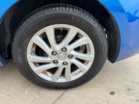 Used 2012 MAZDA MAZDA3 i Touring FWD image 9