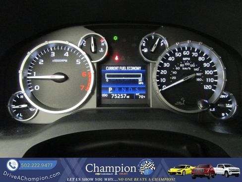 Used 2016 Toyota Tundra SR5 w/ SR5 Upgrade Package AWD/4WD image 32