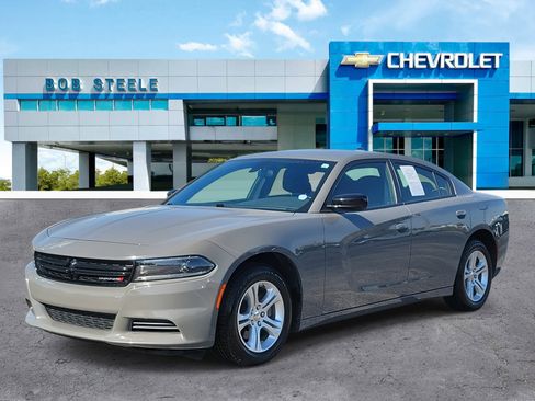 Used 2023 Dodge Charger SXT image 3