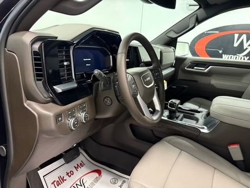 New 2026 GMC Sierra 1500 SLT w/ SLT Premium Plus Package AWD/4WD image 14