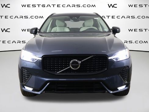 Used 2023 Volvo XC60 B5 Plus w/ Climate Package image 2