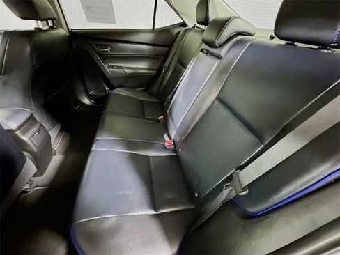 Certified 2017 Toyota Corolla XSE image 22