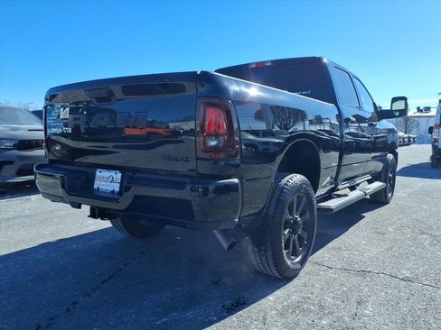 Used 2025 RAM 2500 Big Horn image 18