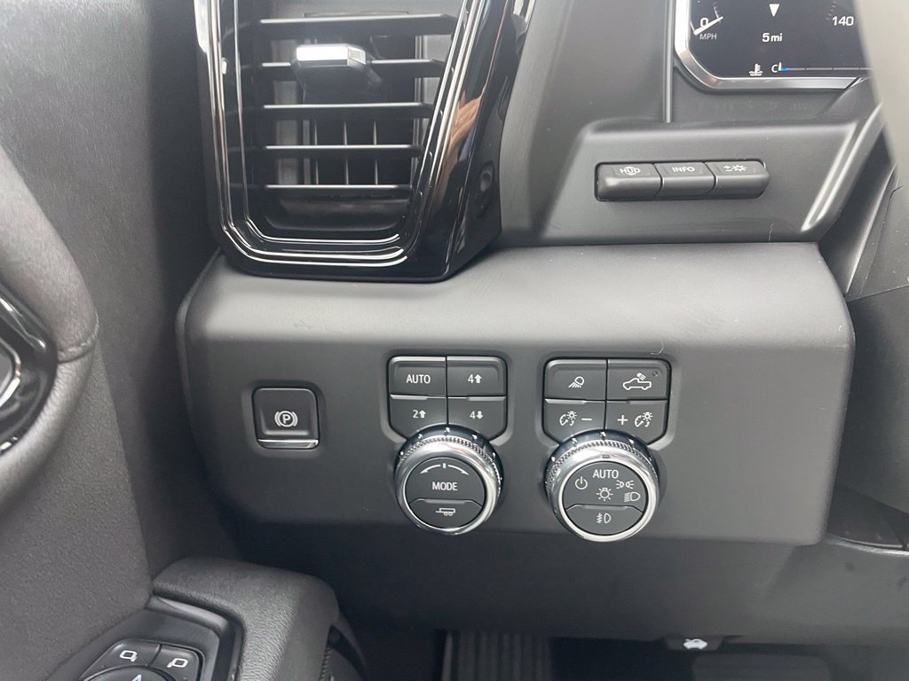 New 2026 GMC Sierra 1500 AT4 w/ AT4 Premium Package AWD/4WD image 15