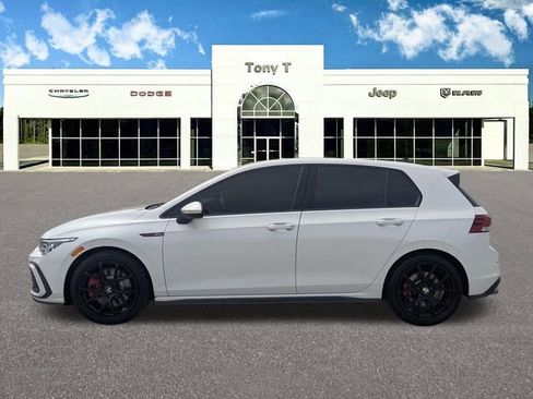 Used 2022 Volkswagen GTI SE FWD image 5