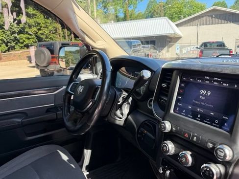 Used 2020 RAM 2500 Big Horn w/ Level 1 Equipment Group AWD/4WD image 94