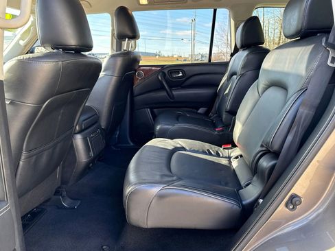 Used 2019 INFINITI QX80 Luxe w/ Proassist Package image 21
