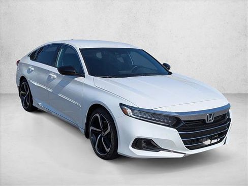 Used 2022 Honda Accord Sport image 3