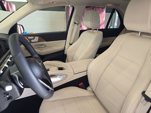 Certified 2025 Mercedes-Benz GLE 350 4MATIC image 20