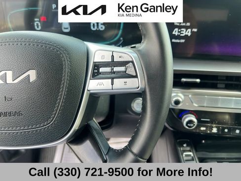 Certified 2025 Kia Telluride S AWD/4WD image 32