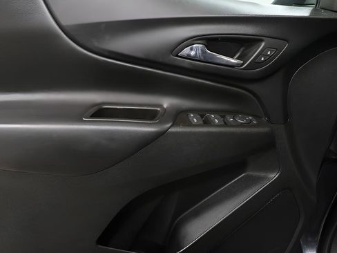 Used 2023 Chevrolet Equinox LT image 21