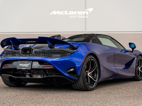 Used 2024 McLaren 750S Spider image 7