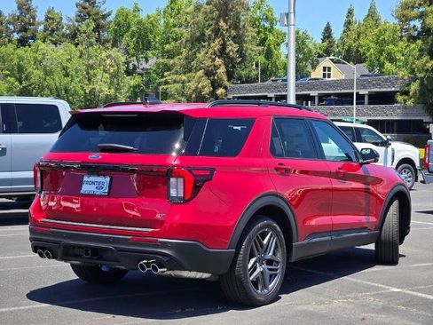 New 2026 Ford Explorer ST w/ Sun And Sound Package AWD/4WD image 4